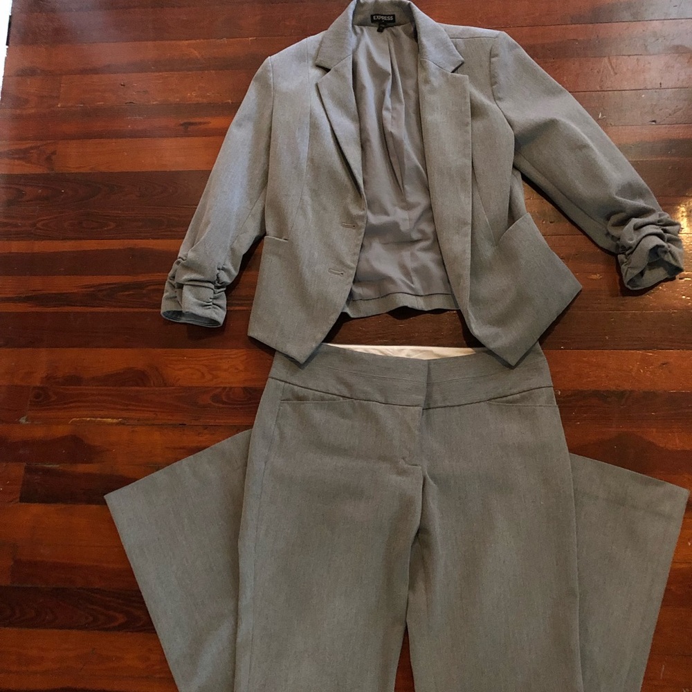 Express Editor Gray Suit - Size 4
